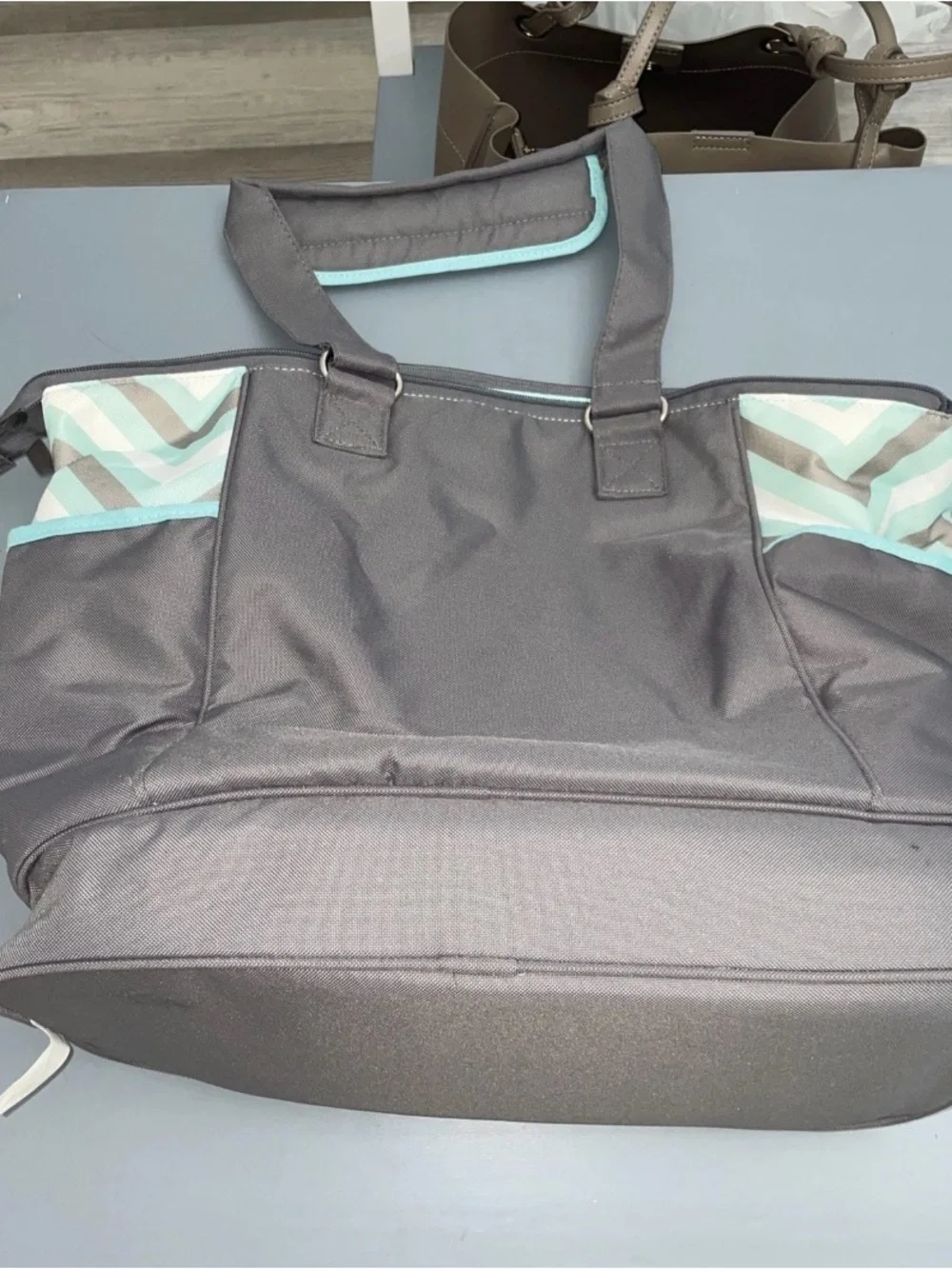Diaper Bag Set Chevron Elephant 4 Piece Bassinet Pouch, Baby Bib Good Condition